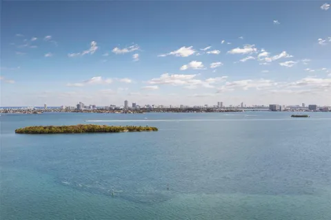1800 NE 114th St Unit PH06, Miami, FL MLS: A11763865