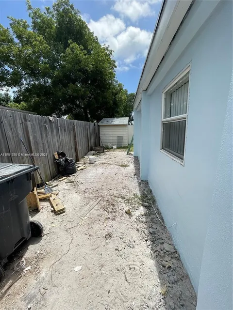 2435 Plunkett St, Hollywood, FL 33020 - MLS#: A11781670