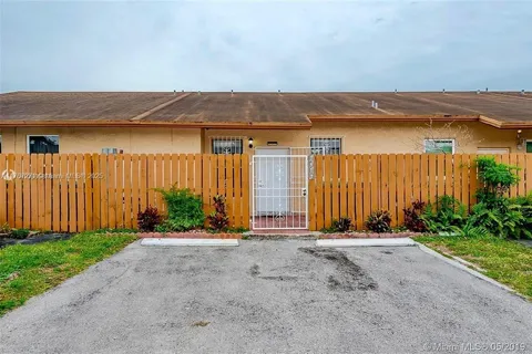 6736 NW 192nd Ln Unit 6736, Hialeah, FL 33015 - MLS#: A11767271