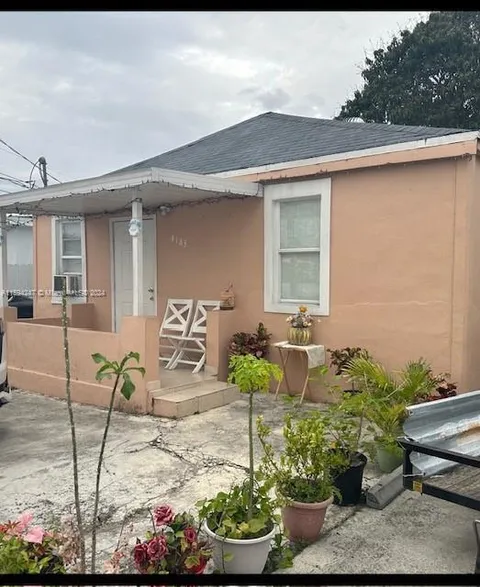 4183 E 10th Ave, Hialeah, FL MLS: A11594247