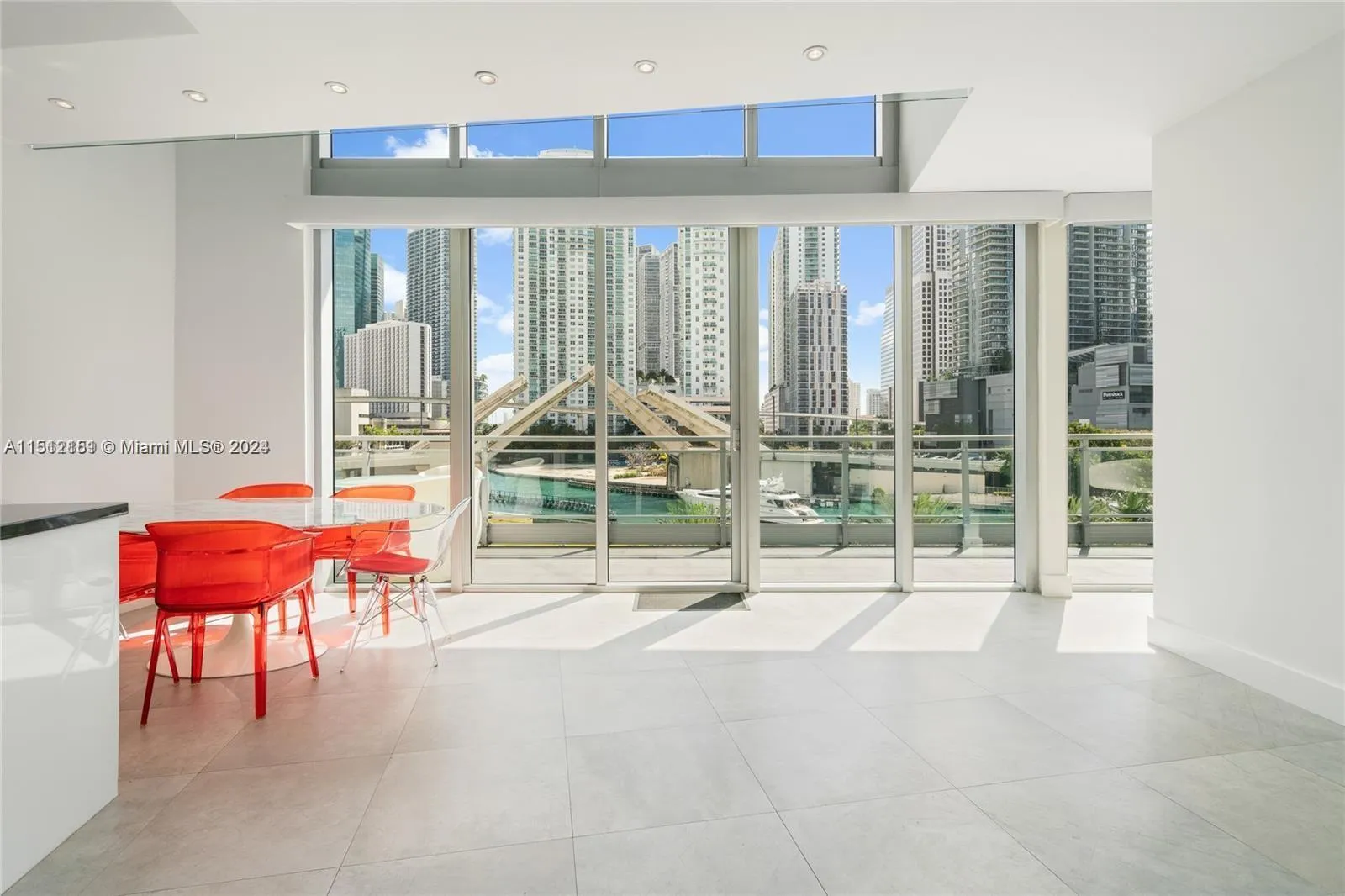 92 SW 3rd St Unit 510  