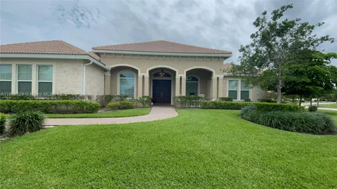 5474 S Sterling Ranch Cir, Davie, FL MLS: A11802329