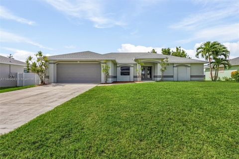 926 SW 34th street, Cape Coral, FL 33914 - MLS#: A11449643
