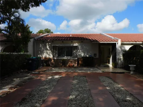 6936 Holly Rd Unit 0, Miami Lakes, FL 33014 - MLS#: A11778847
