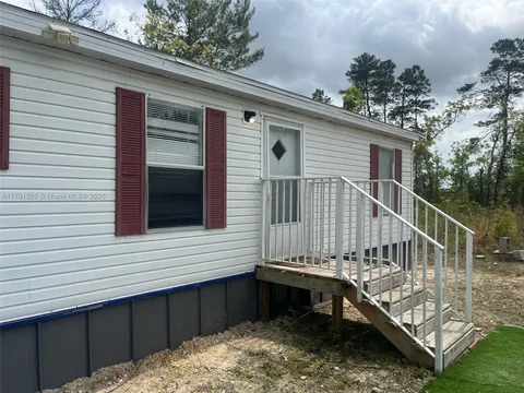 7551 NE 97th Ct, Other City - In The State Of Florida, FL MLS: A11781526