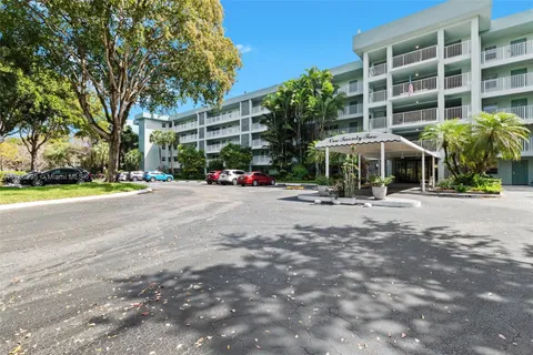 802 Cypress Grove Ln Unit 409, Pompano Beach, FL 33069 - MLS#: A11756995