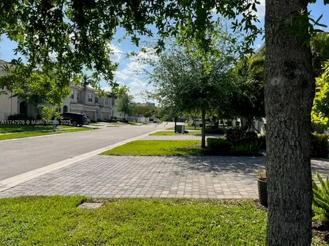 3943 Mahogany Ln, Hollywood, FL 33021 - MLS#: A11747976