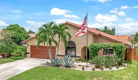 27497 Pelican Ridge Circle, Bonita Springs, FL MLS: A11731901