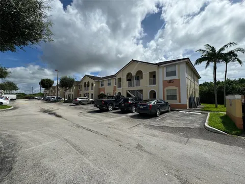 2731 SE 17th Ave Unit 207, Homestead, FL MLS: A11805278