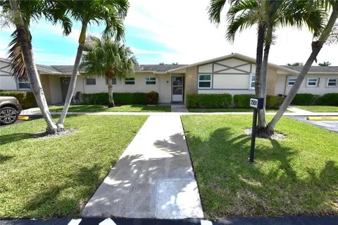 2551 W Emory Dr Unit D, West Palm Beach, FL MLS: A11756418
