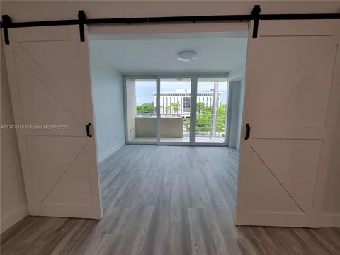 8045 NW 7th St Unit 2403, Miami, FL MLS: A11767015