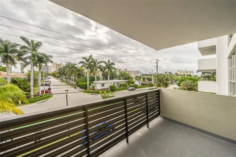 9800 W Bay Harbor Dr Unit 308, Bay Harbor Islands, FL MLS: A11750159