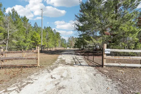 6711 Little Rain Lake Rd, Other City - In The State Of Florida, FL MLS: A11723986