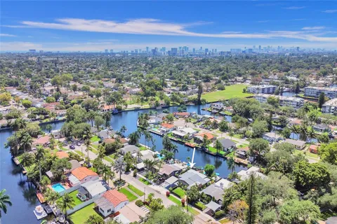 2726 Scott St, Hollywood, FL MLS: A11783226