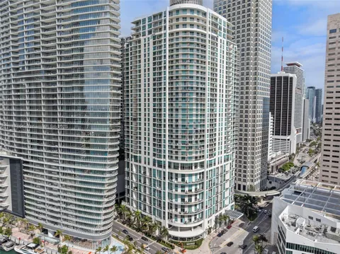 300 S Biscayne Blvd Unit L-802, Miami, FL MLS: A11787651