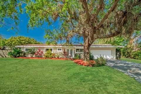13700 SW 74th Ct, Palmetto Bay, FL MLS: A11759810