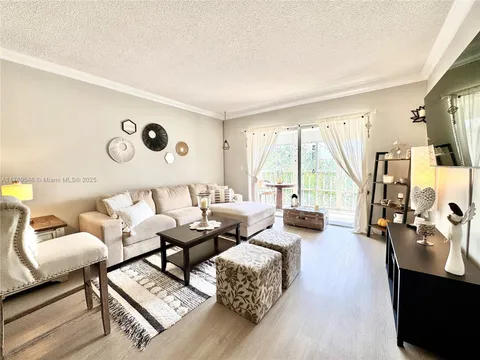Unit 310, Hollywood, FL MLS: A11769546