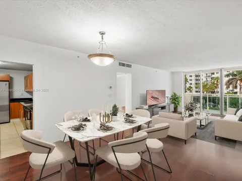 3000 S Ocean Dr Unit 206, Hollywood, FL 33019 - MLS#: A11616000