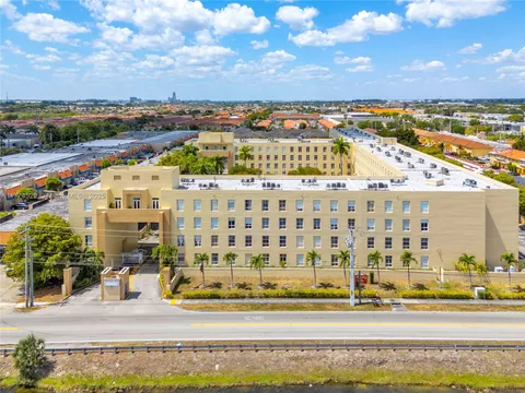 7400 W 20th Ave Unit 418, Hialeah, FL MLS: A11774522