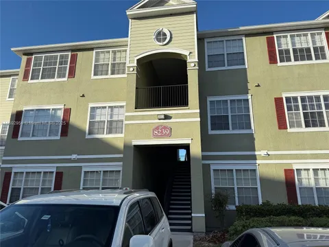 8239 Claire Ann Dr Unit 307, Orlando, FL MLS: A11692954