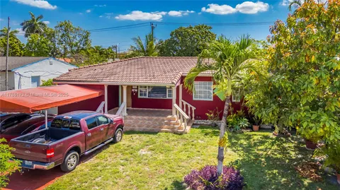 5801 W 2nd Ct, Hialeah, FL MLS: A11786172