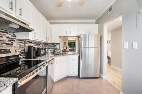 860 SE 6th Ave Unit 209, Deerfield Beach, FL 33441 - MLS#: A11624450