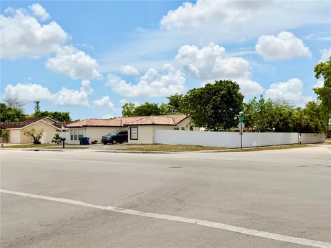 5730 NW 199th St, Hialeah, FL MLS: A11797536