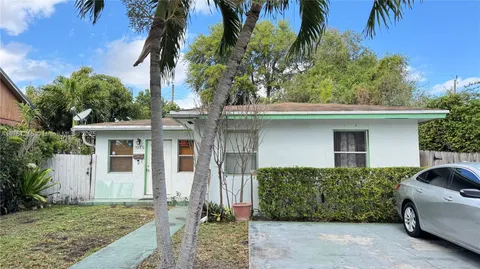 Miami, FL 33127