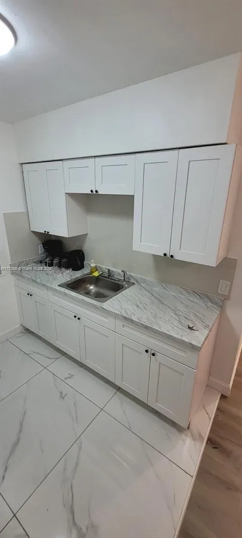 7345 Dickens Ave Unit 4, Miami Beach, FL MLS: A11770895