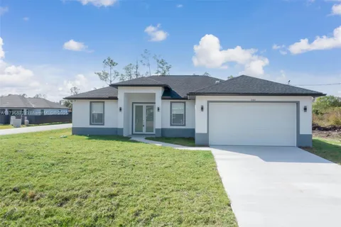 3301 32nd St W Unit 1, Lehigh Acres, FL MLS: A11735672
