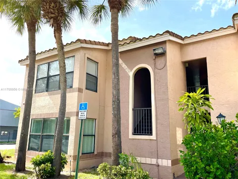 2826 S University Dr Unit 3101, Davie, FL MLS: A11700956