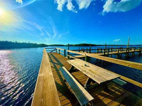 500 Woodstork Ln, Punta Gorda, FL MLS: A11776047