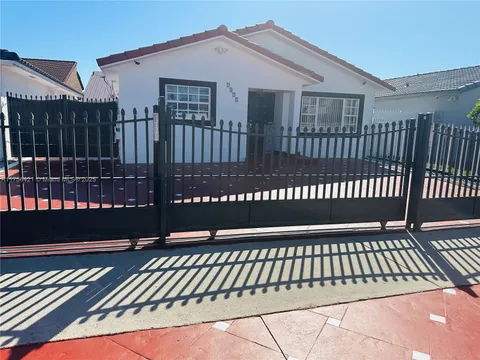 MLS: A11756421