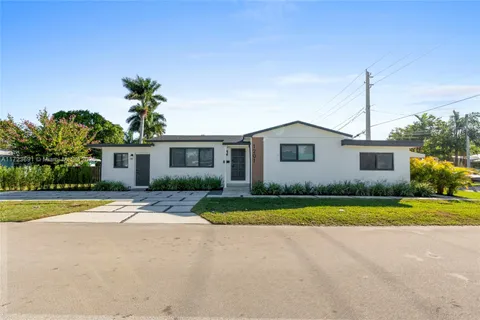 1201 N 16th Ave, Hollywood, FL 33020 - MLS#: A11723691