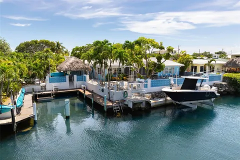 2751 Yellowtail Ave, Marathon, FL 33050 - MLS#: A11660133
