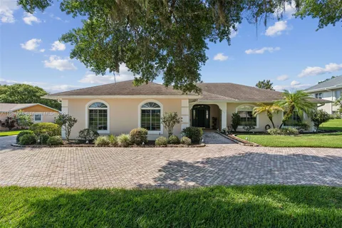 117 Fairway Dr, Other City - In The State Of Florida, FL MLS: A11594778