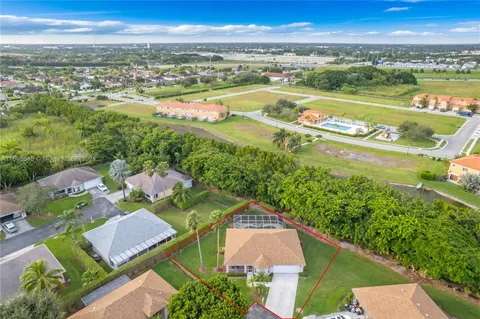 542 SE 18th Dr, Homestead, FL 33033 - MLS#: A11693685