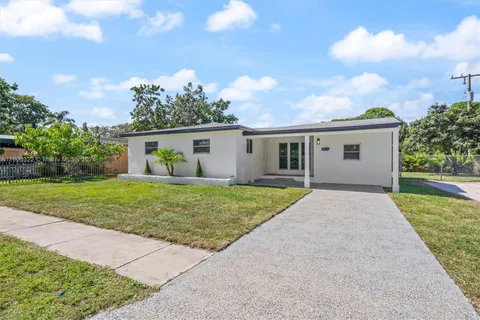 811 S 26th Ct, Hollywood, FL 33020 - MLS#: A11600322