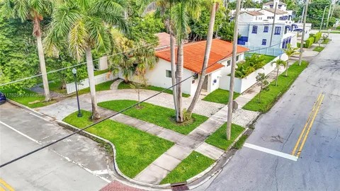 1070 Tyler St, Hollywood, FL MLS: A11762546