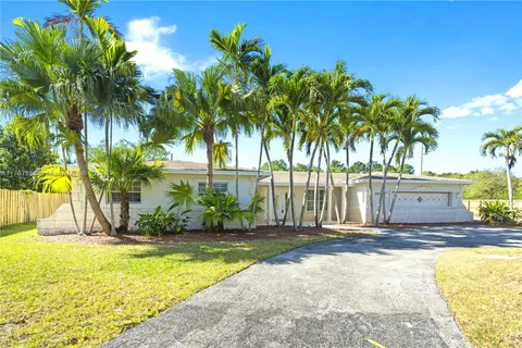 8920 SW 142nd St, Unincorporated Dade County, FL 33176 - MLS#: A11767857