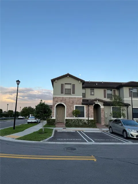 11449 W 34th Ln, Hialeah, FL MLS: A11789095