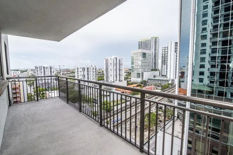 999 SW 1st Ave Unit 1514, Miami, FL MLS: A11584995