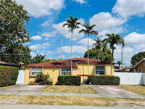7181 SW 13th St, Miami, FL 33144 - MLS#: A11768035