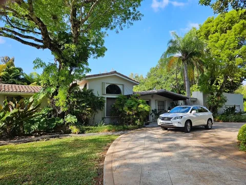 6700 SW 64th St, South Miami, FL 33143 - MLS#: A11794888