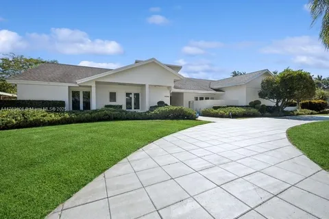 10342 SW 141st St, Miami, FL MLS: A11762606