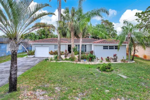 1419 N 16th Ct, Hollywood, FL 33020 - MLS#: A11708527