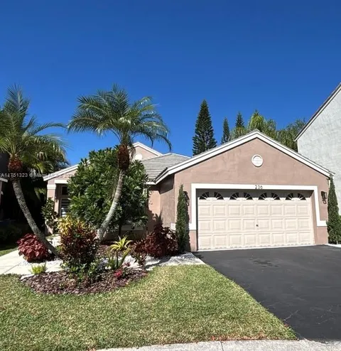 236 E Bayridge Dr, Weston, FL 33326 - MLS#: A11751323
