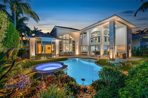 626 Hermitage Circle, Palm Beach Gardens, FL MLS: A11650200