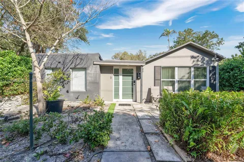 375 NW 91st St, El Portal, FL MLS: A11755099