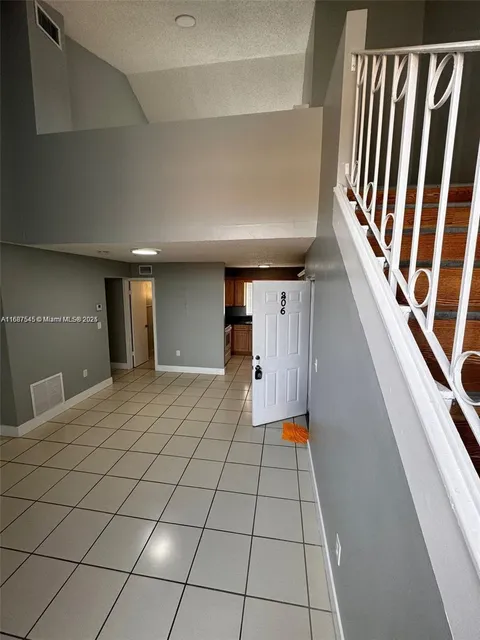 2780 W 63 St Unit 206, Hialeah, FL MLS: A11687545